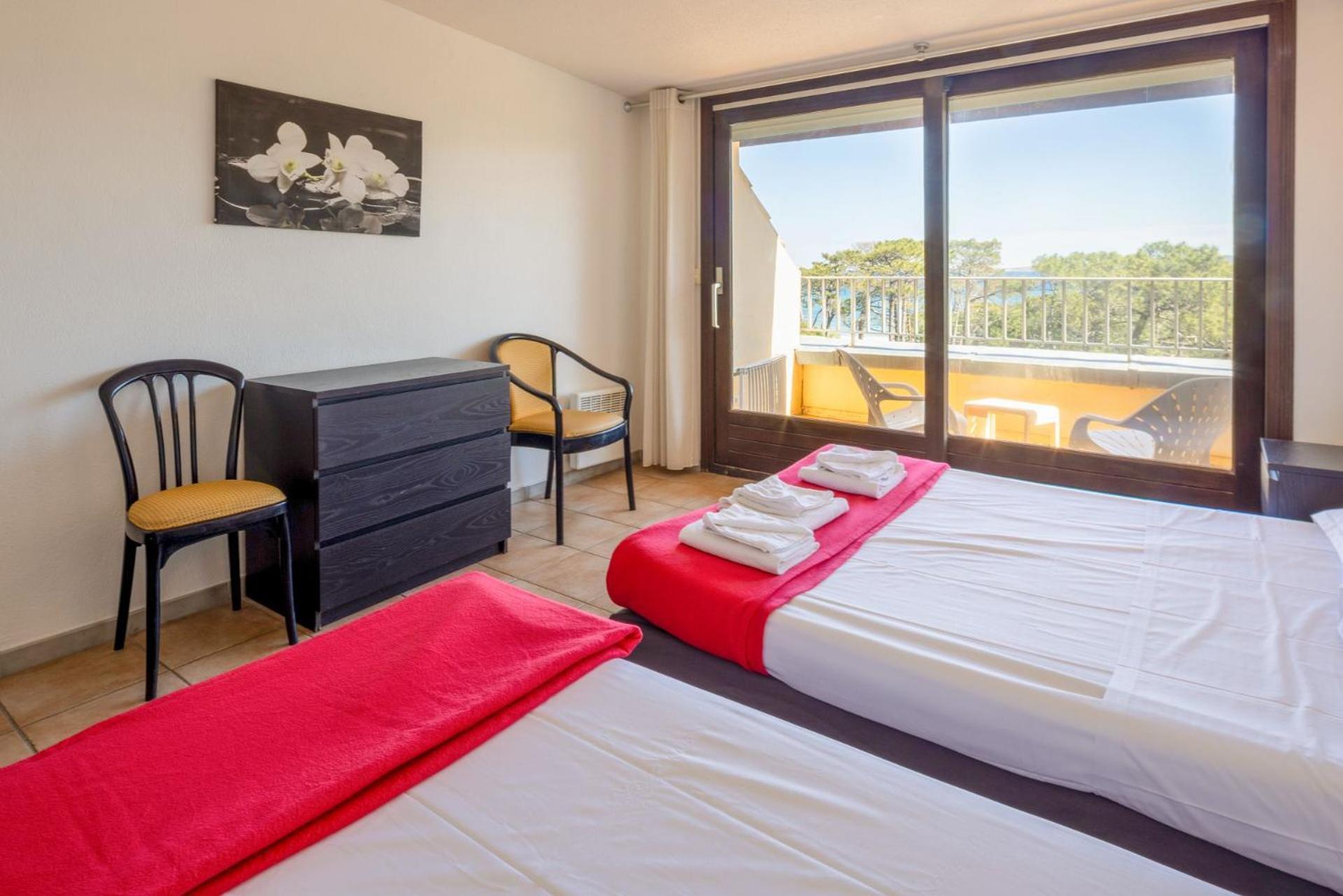 Village Club Mileade Calvi Кальви Экстерьер фото